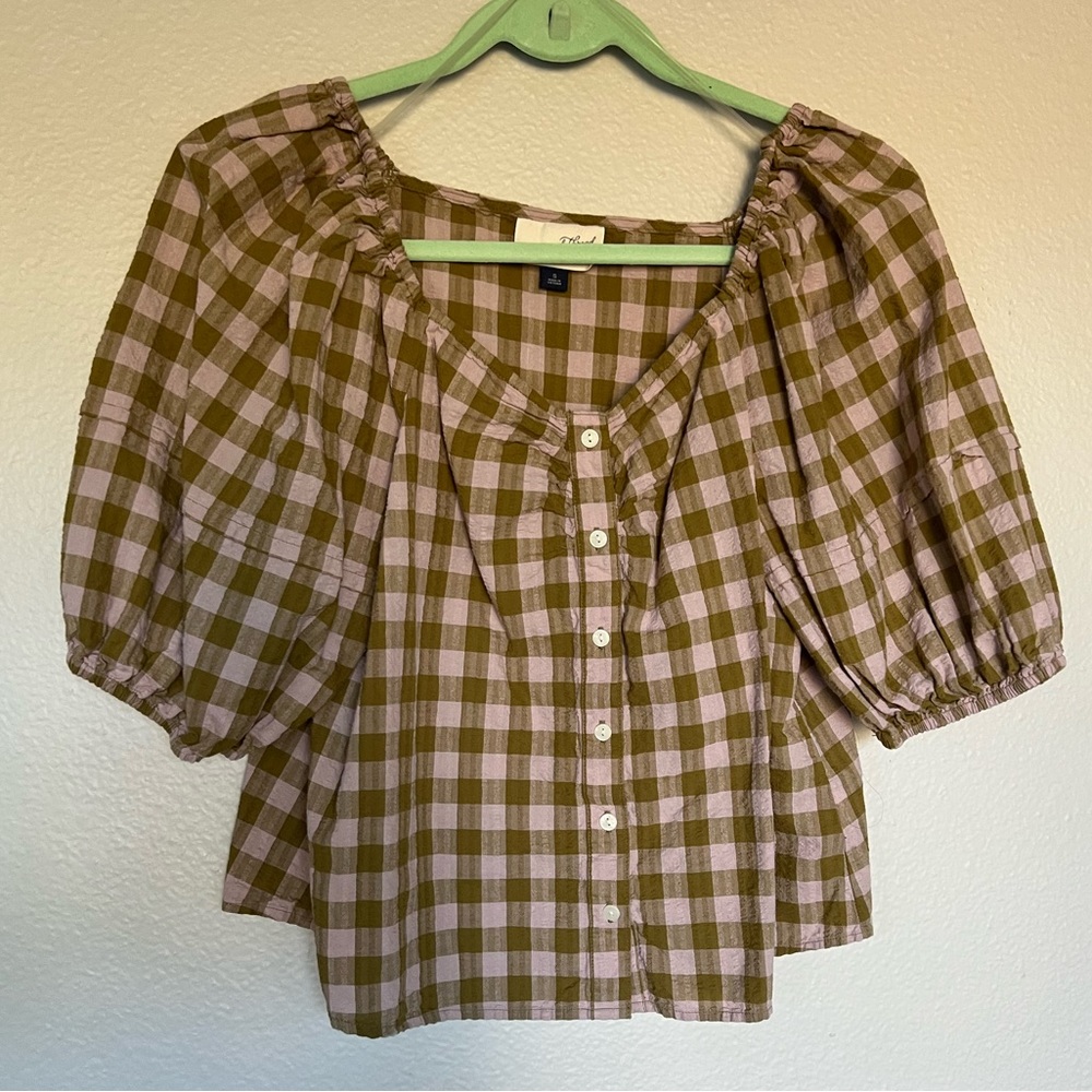 Gingham Puff Sleeve Top